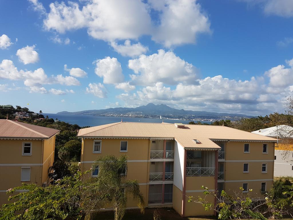 לה טרואז אילט Studio Kasanaco Avec Vue La Baie De Fort De France מראה חיצוני תמונה