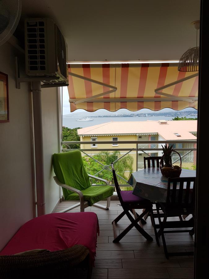 לה טרואז אילט Studio Kasanaco Avec Vue La Baie De Fort De France מראה חיצוני תמונה