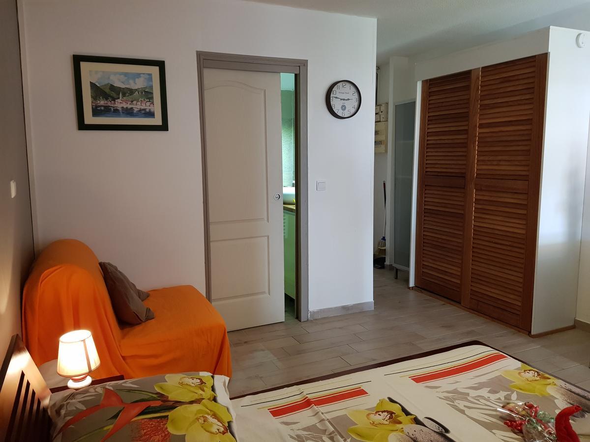 לה טרואז אילט Studio Kasanaco Avec Vue La Baie De Fort De France מראה חיצוני תמונה